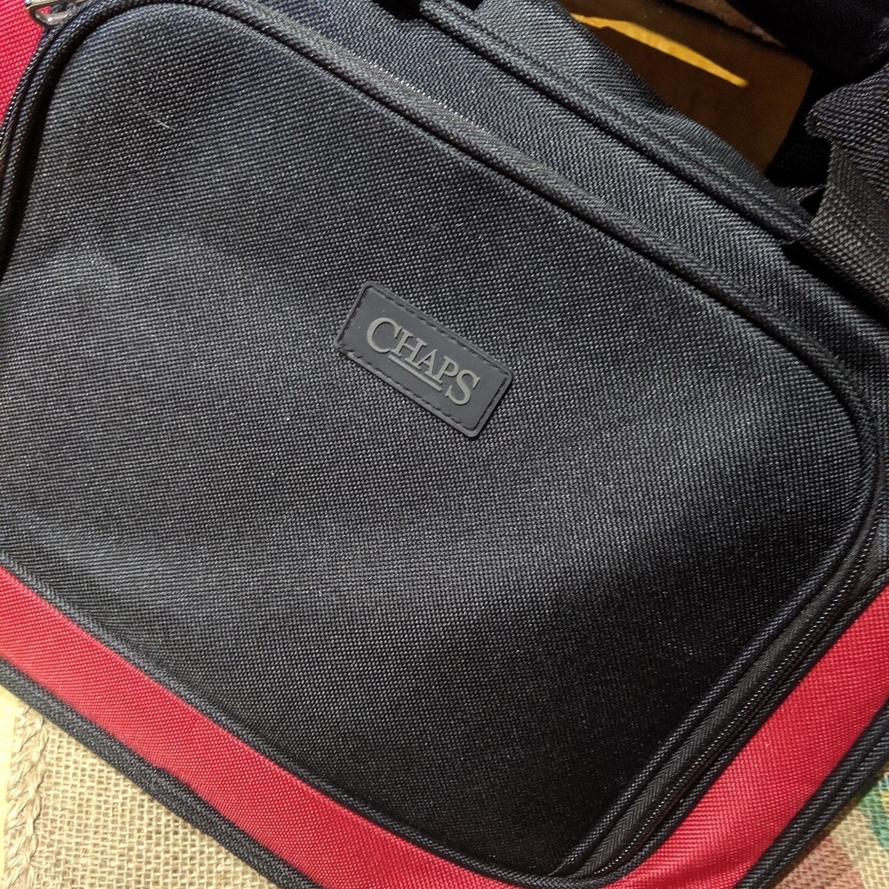 NWOT Chaps Simple Light Carry Around. Large space
